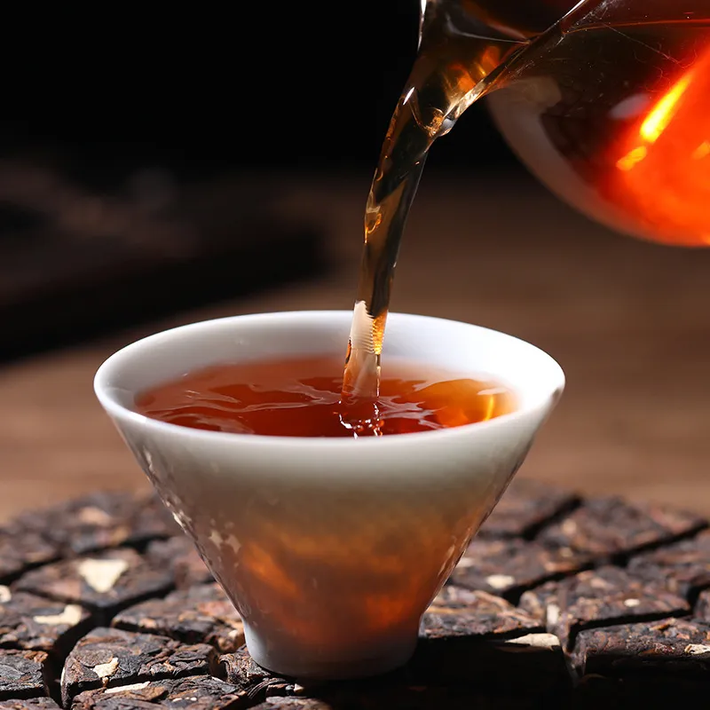 Прессованный блин выдержанного пуэра с кожурой мандарина 2018 года 357 г (4)