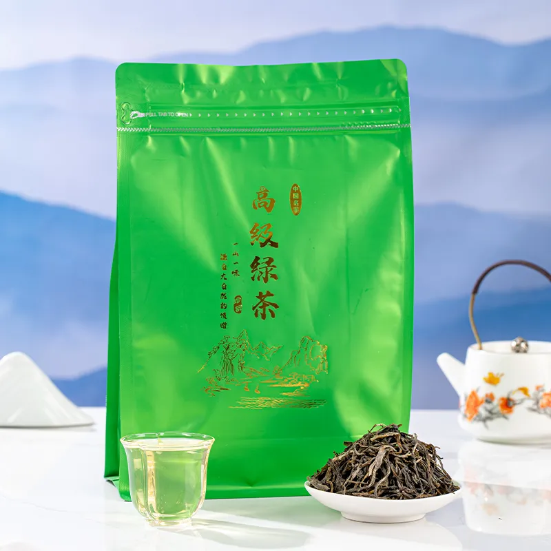 Юньнаньский зелёный чай из крупных деревьев, прожаренный в упаковке 250 г (1)