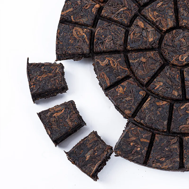 Выдержанный пуэр из Юньнани «Бэйми» 2022 года 357 г (2)