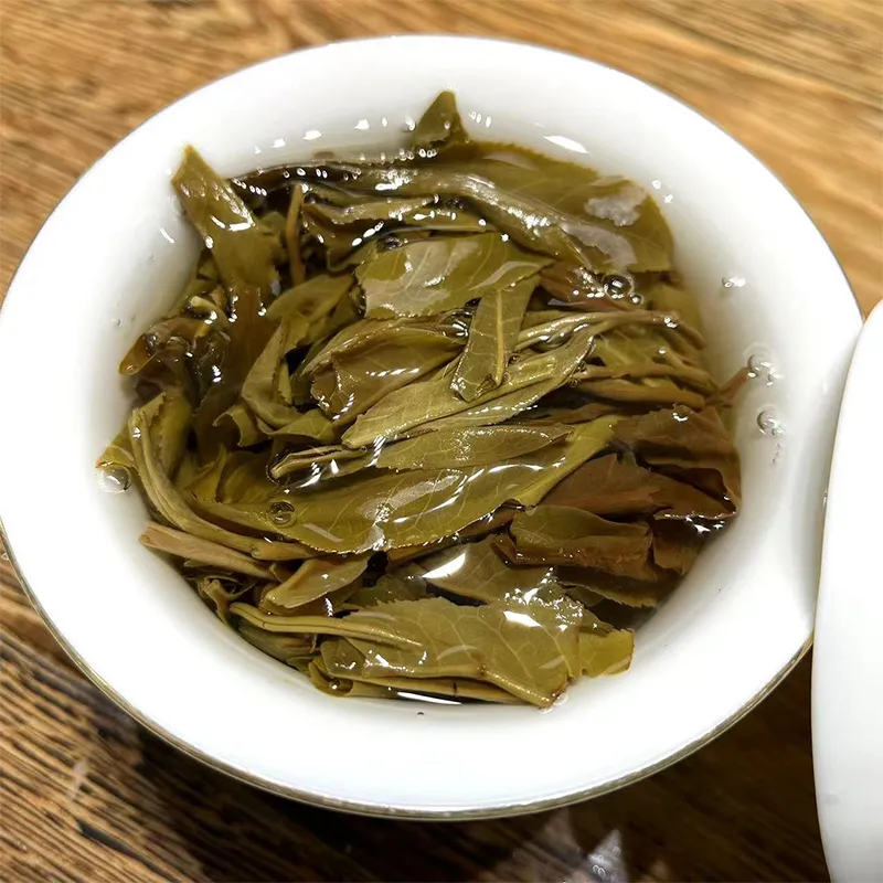 Прессованный блин сырого пуэра из Юньнани «Сяохусай» 2021 года 357 г (4)