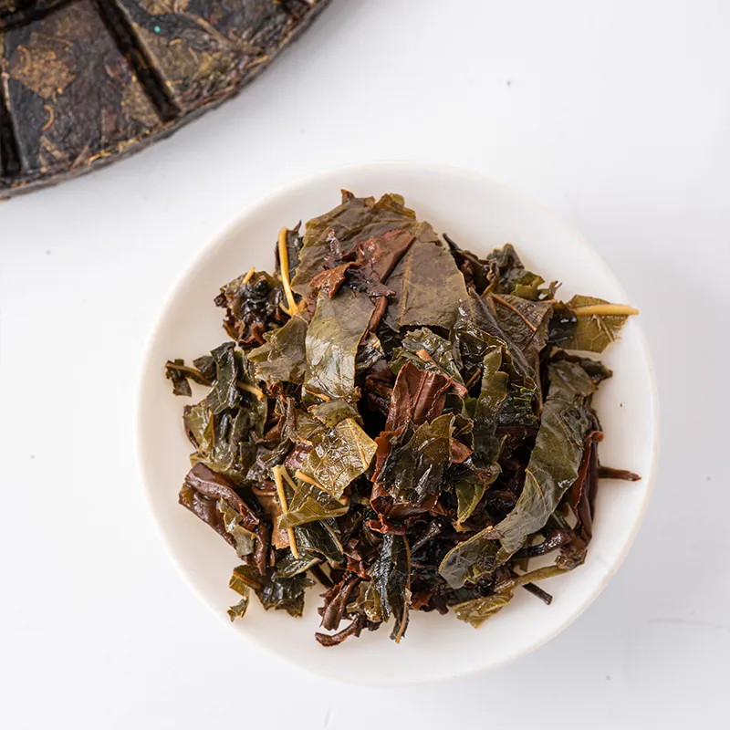 Прессованный чай из листьев тутового дерева серии ГАБА «Цзяелун» с гамма-аминомасляной кислотой 357 г (3)