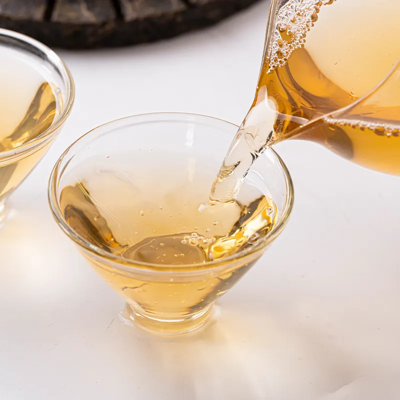 Прессованный чай из листьев тутового дерева серии ГАБА «Цзяелун» с гамма-аминомасляной кислотой 357 г (4)