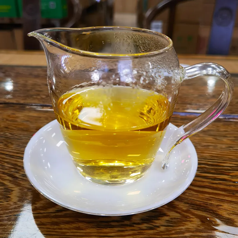 Юньнаньский белый чай прессованный пластинчатый по 8 г в бумажной упаковке 500 г (4)